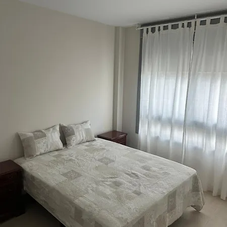 Private And Bathroom In Luxury Complex * 埃斯特波纳